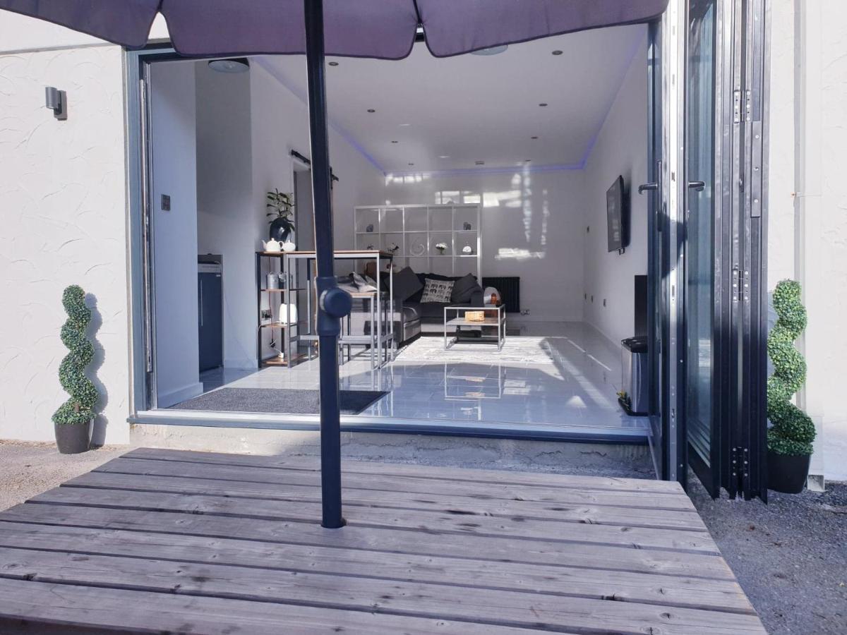 The Studio, Luxury Modern Apartment In The South Hams, Stunning Walks On The Doorstep, A 20 Minute Drive To The Beautiful Sandy Beaches, Quiet Courtyard Setting, Shops, Bars And Restaurants A Short Walk Away! Ivybridge Exterior foto